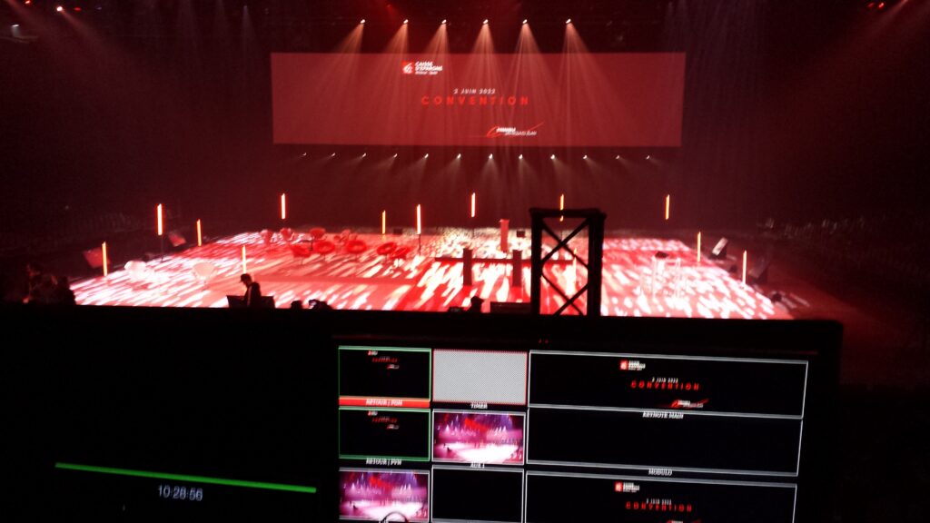 Topage Show Mise en scene Evenementiel Com Essentielle Christine Mottet